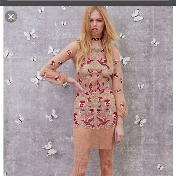 For ❤️&🍋 - Dove Embroidery Mini Dress - Picture 5 of 8